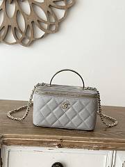 Chanel Vanity Top Handle Grey Caviar 17x9.5x8cm - 1