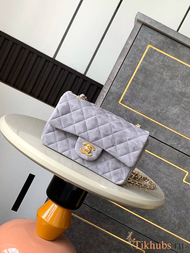 Chanel Flap Bag Light Grey Suede 20cm - 1