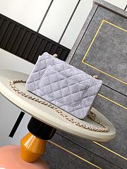 Chanel Flap Bag Light Grey Suede 20cm - 3