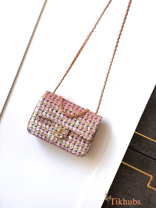 Chanel 25C Flap Bag Pink Sequins 20cm - 1