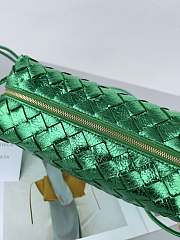 Bottega Veneta Loop Bag Green Metallic 25x15x8cm - 3