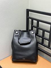 Loewe Pebble Hobo Supple Calfskin Black 27.5x11.5x40cm - 3