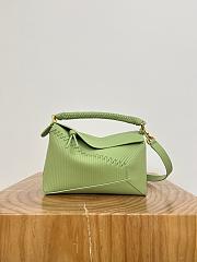 Loewe Puzzle Edge Small Calfskin Green Top Handle Bag 24x10.5x16.5cm - 1