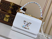 Louis Vuitton LV x TM Twist MM Slim White 23x16x8cm - 1