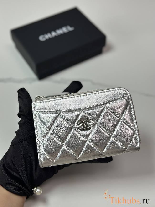 Chanel Card Holder Lambskin Silver 12x7.5x2.5cm - 1
