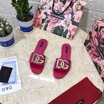 Dolce & Gabbana DG Pink Patent Slides