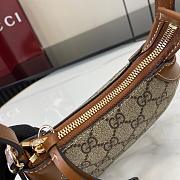 Gucci GG Emblem Super Mini Shoulder Bag 23x13x2cm - 3