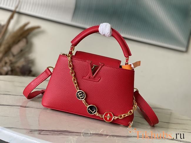 Louis Vuitton LV Capucines Red 23.5x14x8cm - 1