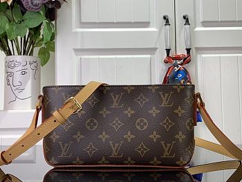 Louis Vuitton LV Trotteur Monogram Shoulder Bag 25x13x7.5cm