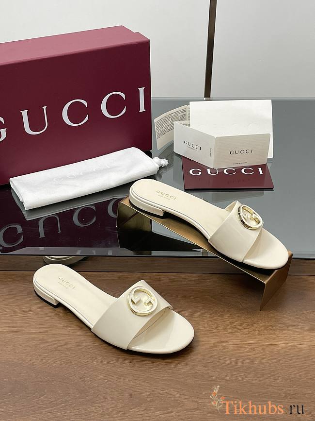 Gucci White Patent Slides - 1