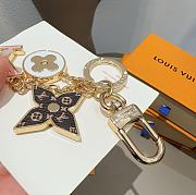 Louis Vuitton LV Key Holder - 3