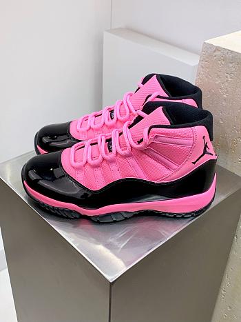 Air Jordan 11 Black Pink Sneaker