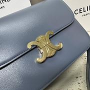 Celine Triomphe Bag In Shiny Calfskin Blue 22x16.5x7cm - 2