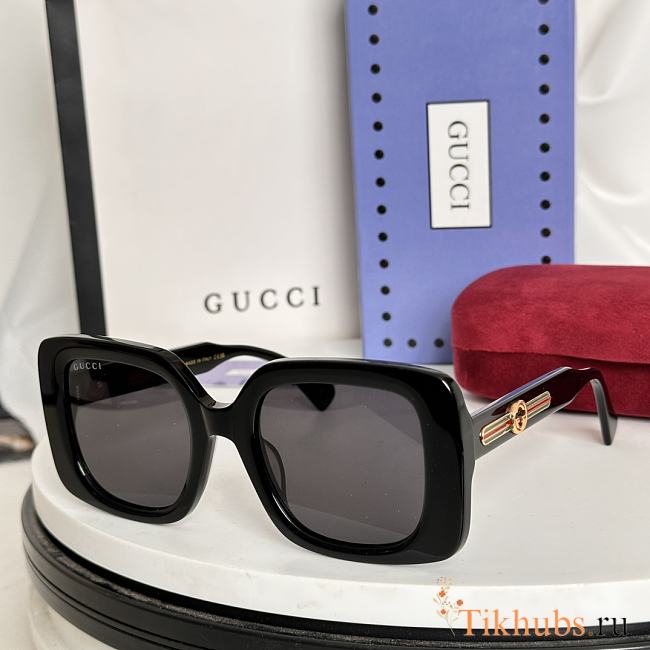 Gucci Sunglasses 17 - 1