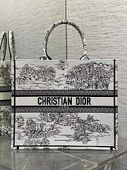 Dior Large Book Tote White Black Toile de Jouy Scotland 42x18x35cm - 1