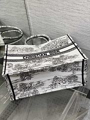 Dior Large Book Tote White Black Toile de Jouy Scotland 42x18x35cm - 5