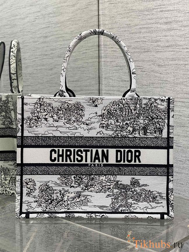 Dior Medium Book Tote White Black Toile de Jouy Scotland 36x18x28cm - 1