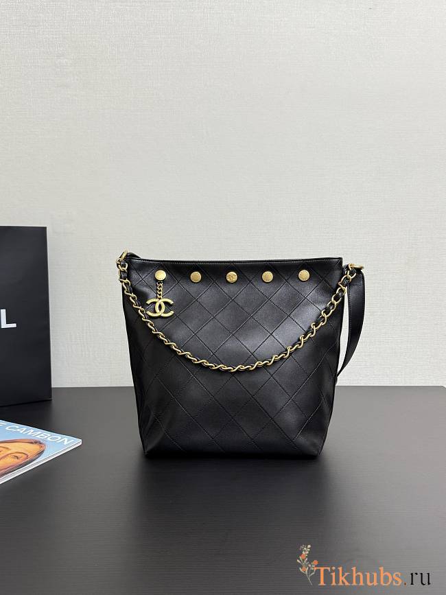 Chanel Bucket Bag Black Lambskin Gold 28x31x15cm - 1