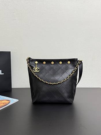 Chanel Bucket Bag Black Lambskin Gold 28x31x15cm