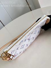 Louis Vuitton LV Pochette Accessoire White 23.5x13.5x4cm - 6