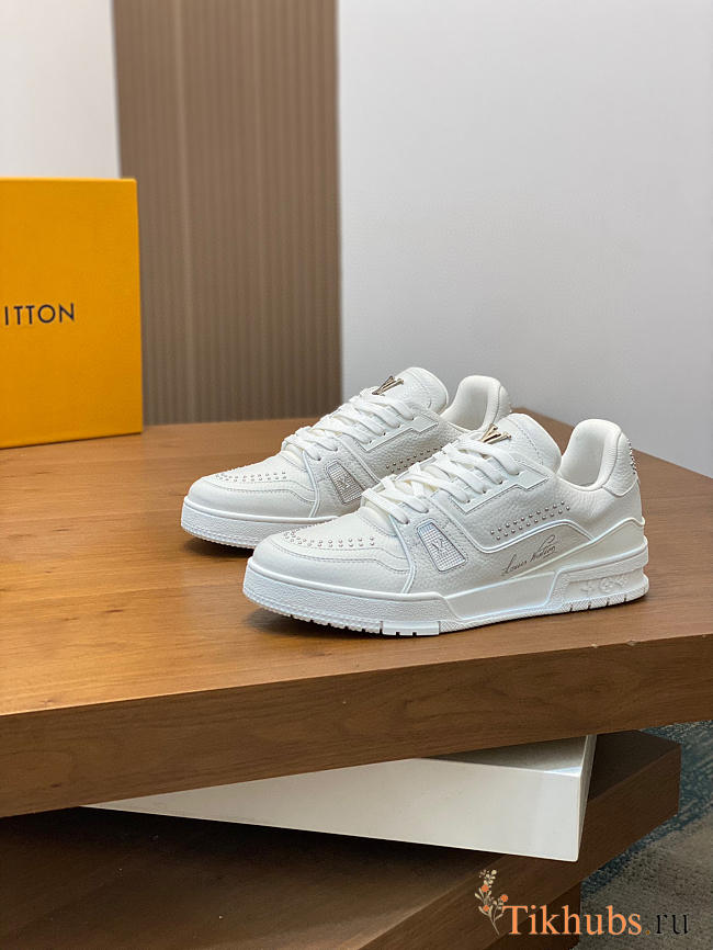 Louis Vuitton LV White Sneaker Trainer - 1