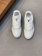 Louis Vuitton LV White Sneaker Trainer - 4