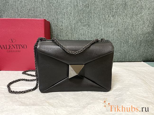 Valentino Garavani One Stud Full Black Bag 19x14x11cm - 1