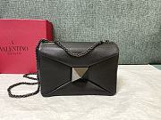 Valentino Garavani One Stud Full Black Bag 19x14x11cm - 1