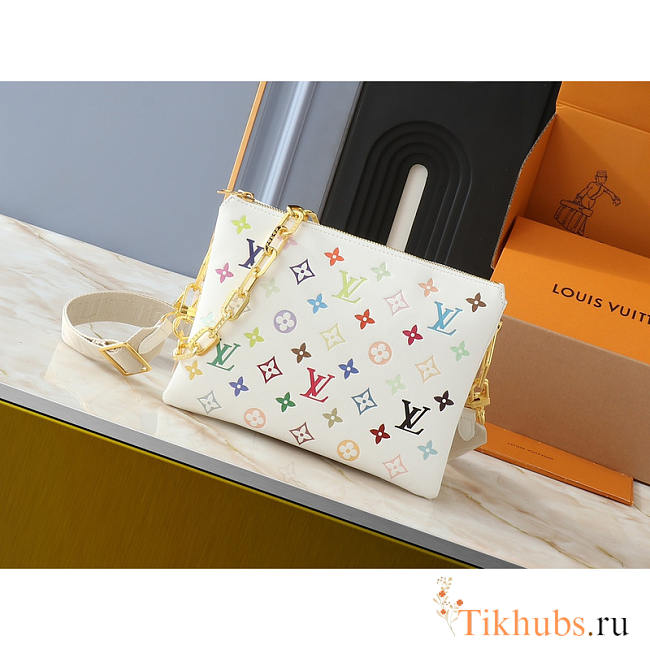 Louis Vuitton LV x TM Coussin PM White Multicolored 26x20x12cm - 1