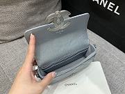 Chanel 23P Flap Bag Silver 18x10x3.5cm - 2
