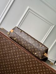 Louis Vuitton LV Vagabond Hobo Bag 38x35x12cm - 3