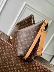 Louis Vuitton LV Vagabond Hobo Bag 38x35x12cm - 2