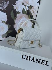 Chanel Mini Flap Bag Handle Caviar Gold White 19x14x4.5cm - 2