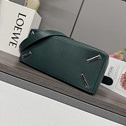 Loewe Large Puzzle Bag Calfskin Green 33x21.5x14.7cm - 3