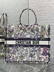 Dior Large Book Tote Embroidery Multicolor 42x18x35cm - 1