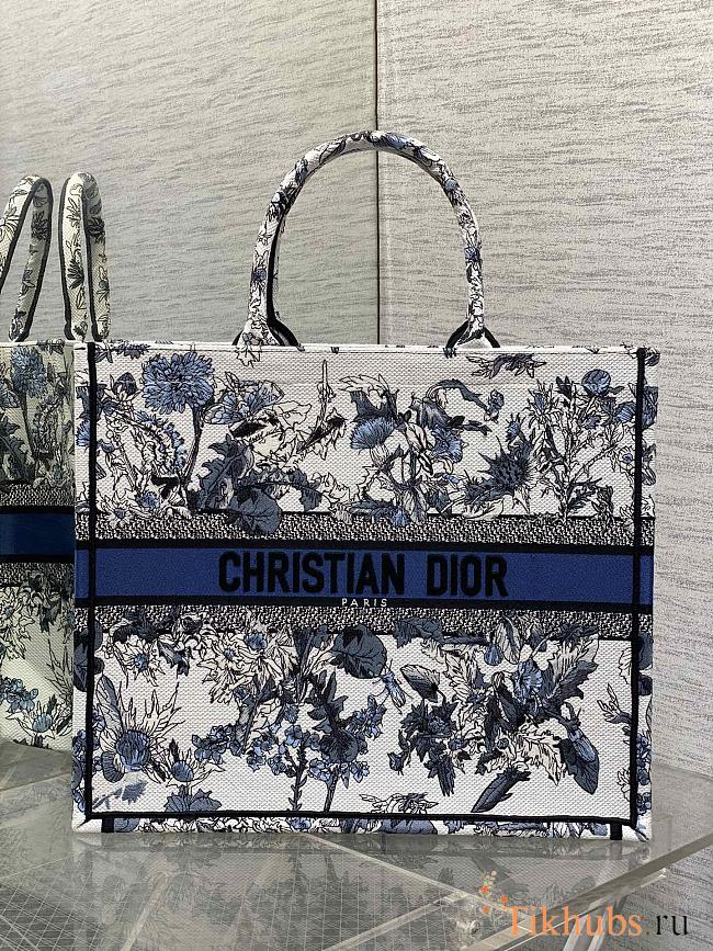 Dior Large Book Tote Around The World Blue 42x18x35cm - 1