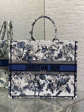 Dior Large Book Tote Around The World Blue 42x18x35cm