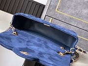 Chanel Flap Bag Blue Suede 20cm - 6