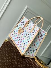 Louis Vuitton OnTheGo MM LV x TM White 35x27x14cm - 2