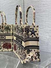 Dior Book Tote Beige Multicolor Cabinet Motif 36x18x28cm - 2