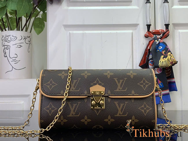 Louis Vuitton LV Pochette Camille Monogram 20.5x11x6cm - 1