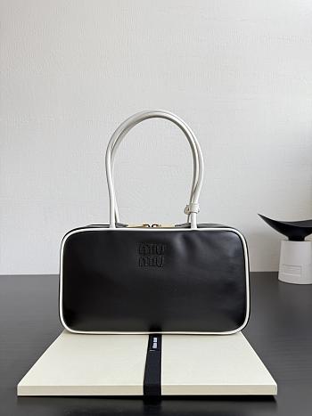 Miu Miu Beau Leather Bag Black White 30x17x8.5cm