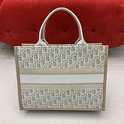 Dior Medium Book Tote Natural Oblique 36.5x28x16.5cm - 2