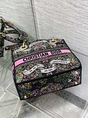 Dior Medium Lady D-Lite Bag Black Around the World 24x21x12cm - 6