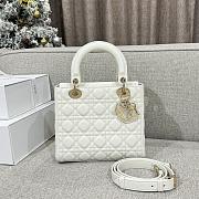 Dior Medium Lambskin Cannage Lady Dior White 24cm - 1