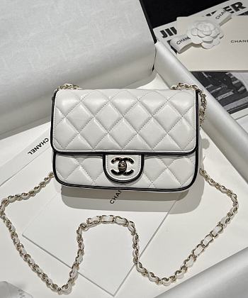 Chanel Wallet On Chain White Black 19.5x13.5x7cm