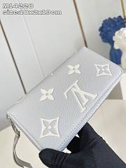 Louis Vuitton LV Zippy Wallet Grey 19x10x2cm - 5