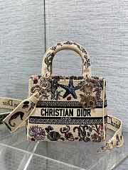 Dior Medium Lady D-Lite Bag Beige Cabinet 24x21x12cm - 1