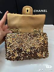 Chanel Flap Bag Gold Sequins 21x14x8cm - 4