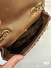 Chanel Flap Bag Gold Sequins 21x14x8cm - 2